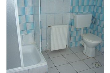 Romunija Privát Arad, Eksterier